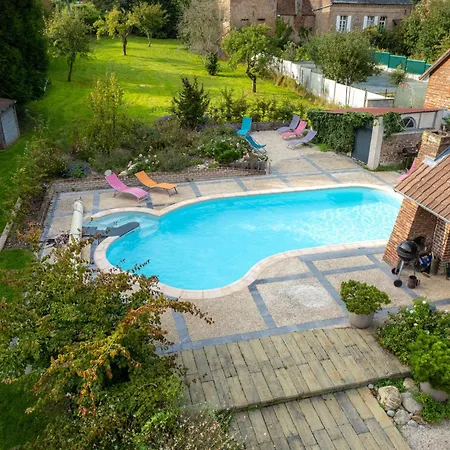 Sommebay Pour Un Sejour De Reve فيلة Miannay